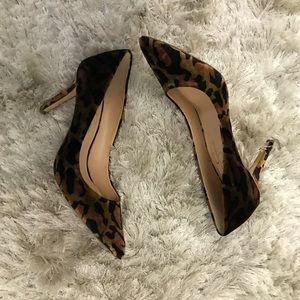 Jessica Simpson cheetah print pumps